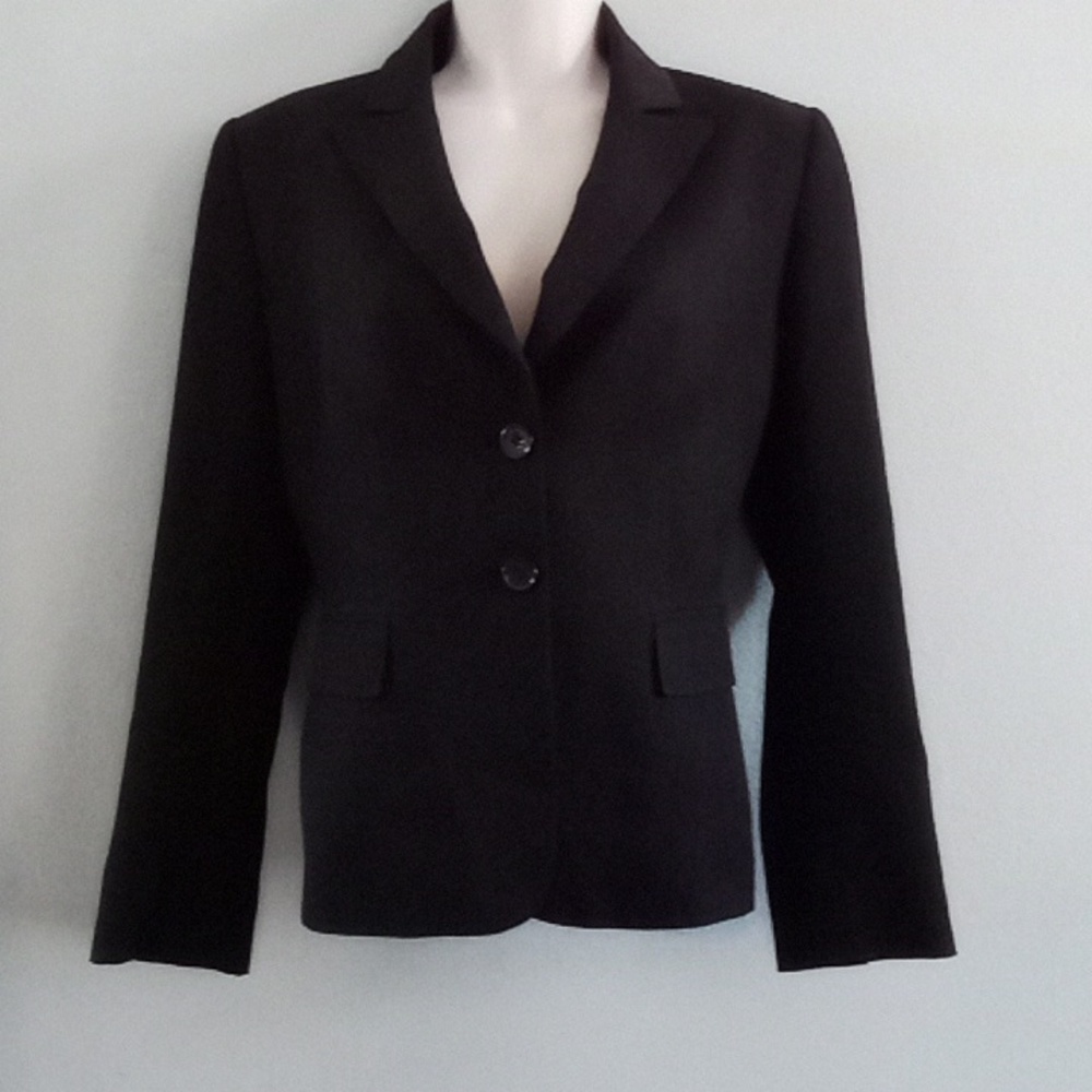 Women's Tahari Arthur S. Levine Petite Black Blazer
